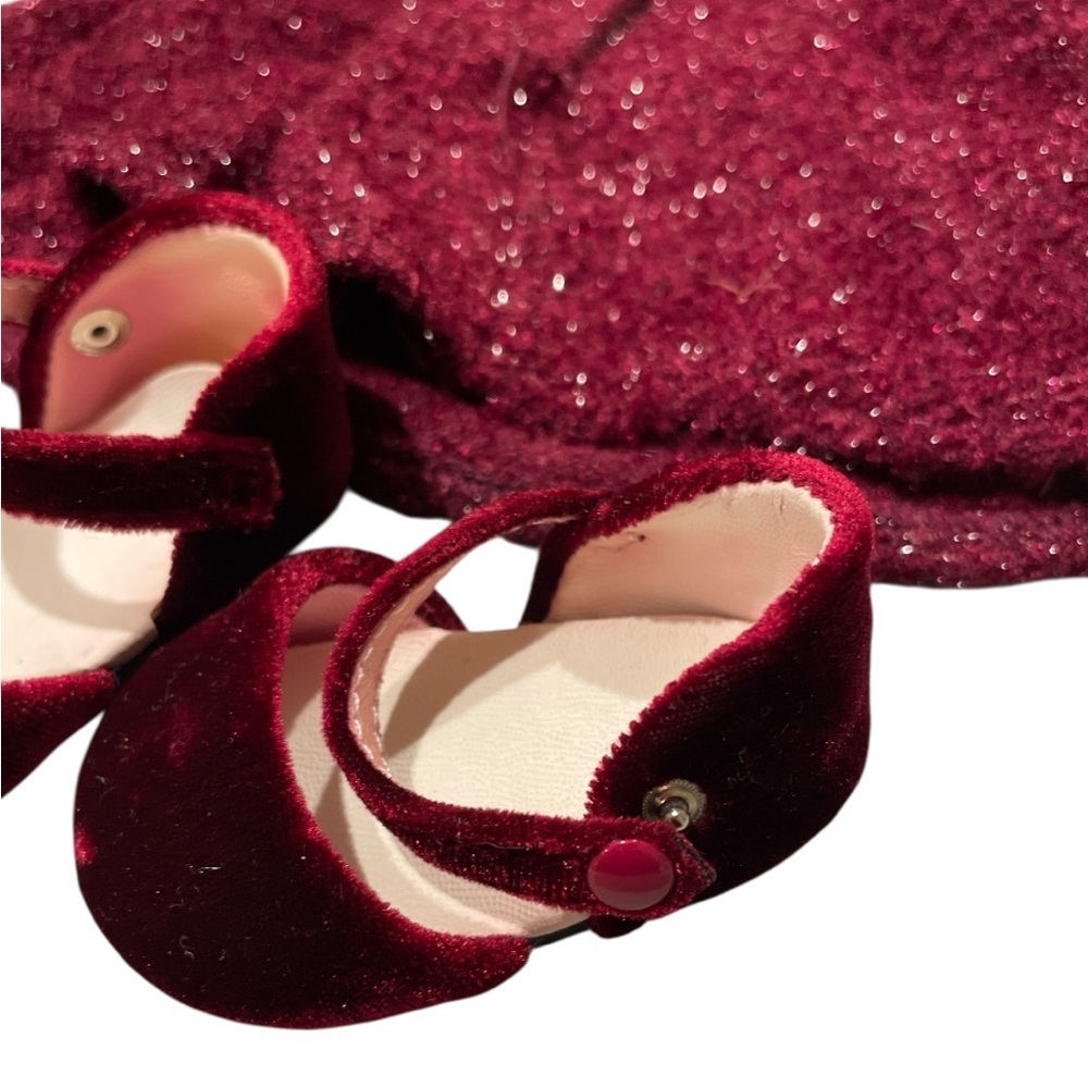 American Girl Burgundy Velvet Holiday Dress Outfit Shoes Tights AG Tagged - Picture 9 of 13